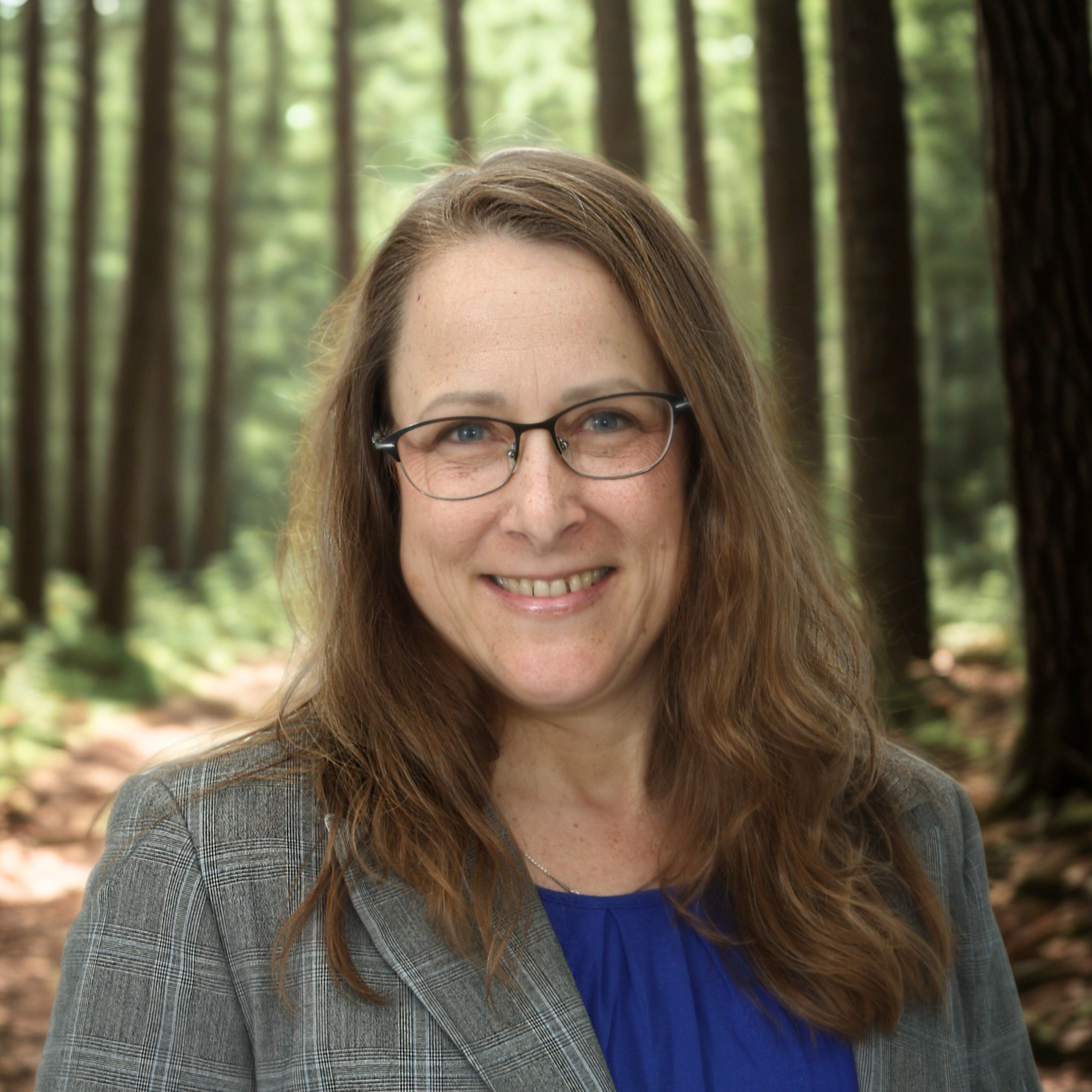 Dr. Tracy Everitt